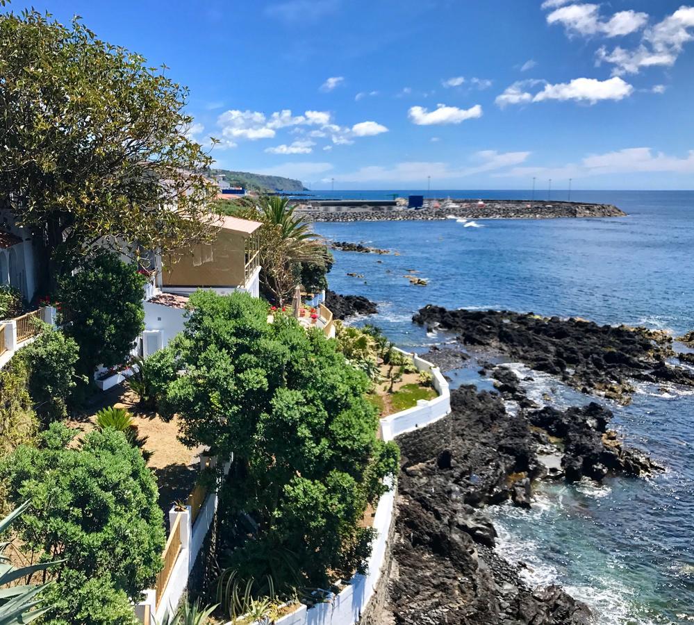A Villa By The Sea Bed & Breakfast Vila Franca do Campo Exterior photo